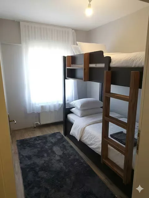 Çocuk dostu ranzalı oda